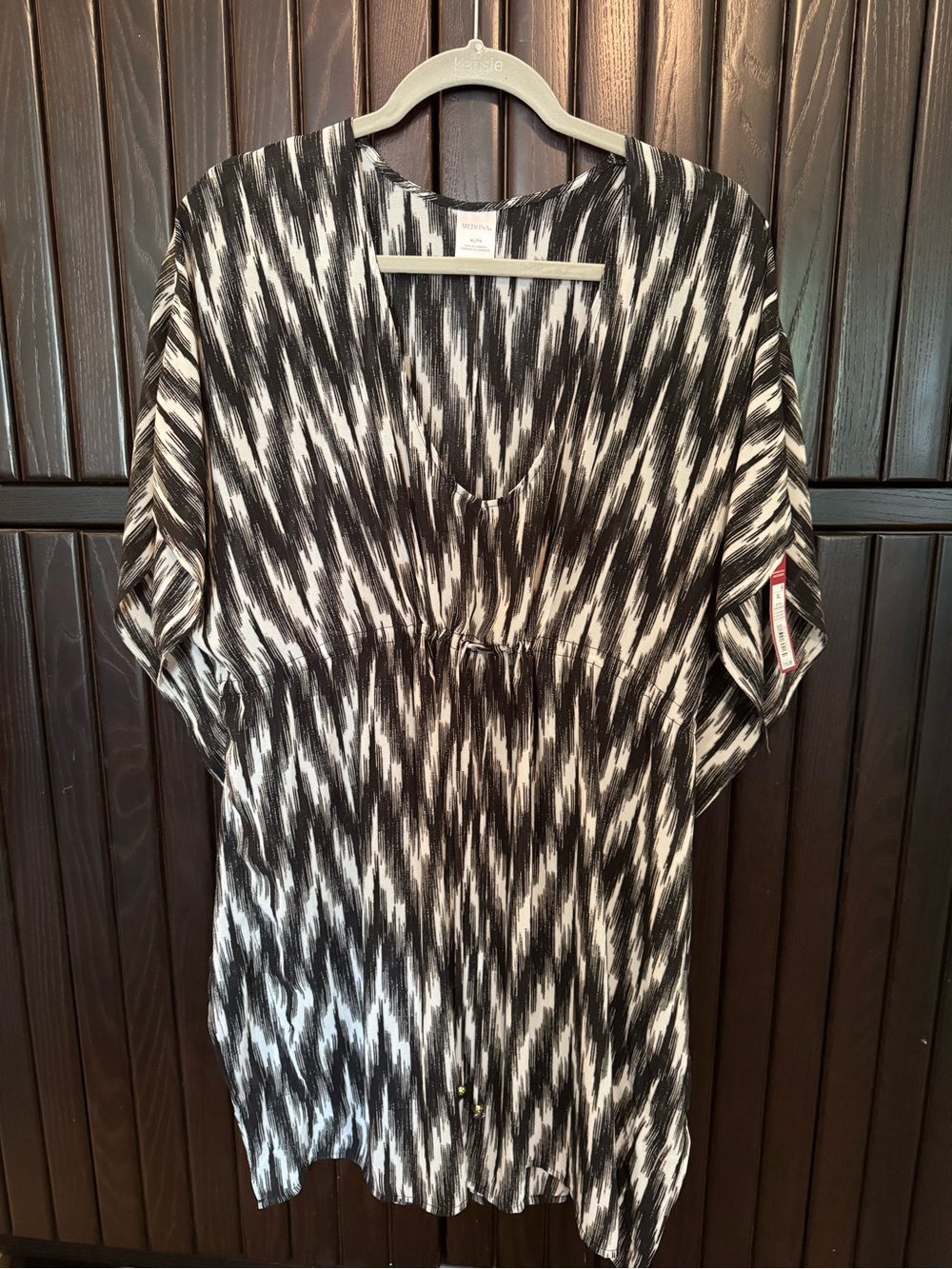 Merona Black and White Patterned Men’s Tunic Shirt